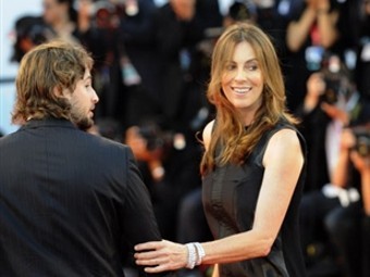 Режиссер "Повелителя бури" Кэтрин Бигелоу и сценарист Марк Боал. Фото &copy;AFP