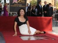 Джулия Луис-Дрейфус на открытии своей именной звезды. Фото &copy;AFP