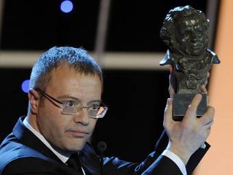 Даниель Монсон с премией "Гойя". Фото &copy;AFP